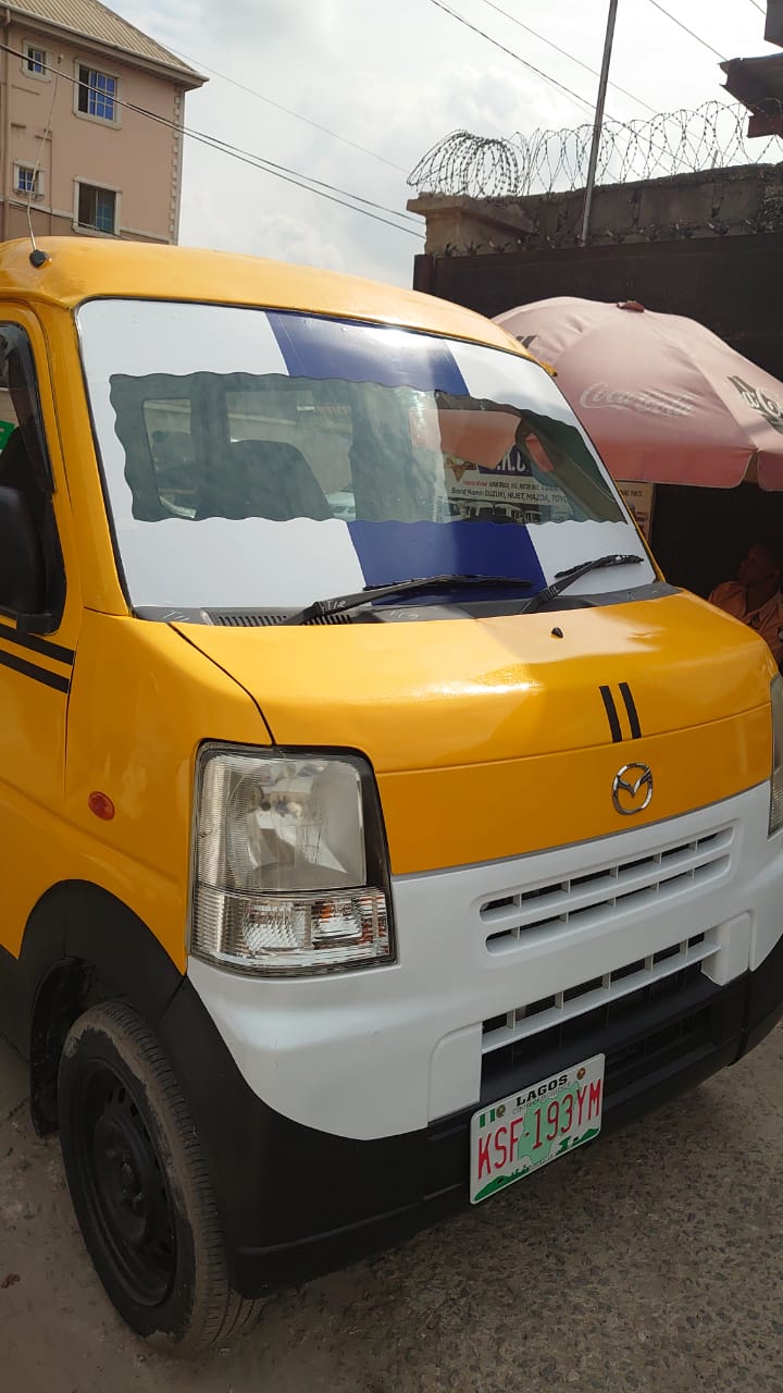 Mazda Scrum Bus - Image 4